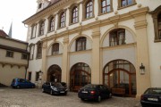 Valdštejnský palác